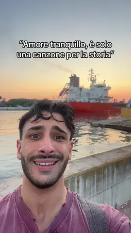 Ho dovuto nuotare per salire sulla nave ma non ho trovato la mia ragazza😔🚢 @Churrasco #perteeee #fypシ 