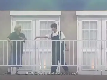 not jeonghan and wonwoo did the step of god light of music  #wonwoo #jeonghan #caratland2024 #seventeen #kpopfyp #trend #foryoupage #viral 