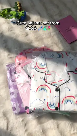 I love PJ sets🌷#womenpajama #womenpajamaset #pajama #pajamaset #dealsforyoudays #tiktokshop #softness #pajamaparty #pajamas #nightshirt #MomsofTikTok 