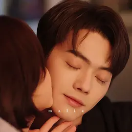 preview ep38 l Ji Xing almost hit by a car and Han Ting saved her but his sudden movement caused to hurt his previous injury.   #asbeautifulasyou #xukai #kevinxu #tansongyun #seventan   #cdrama #chinesedrama #asbeautifulasyouep38 