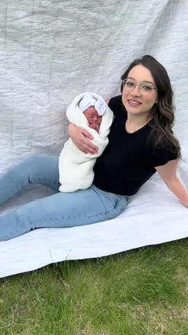Where are you all from? Id love to have followers from every state! Im in nebraska 🖤 #momtok #firsttimemom #nebraska #roadto10k 