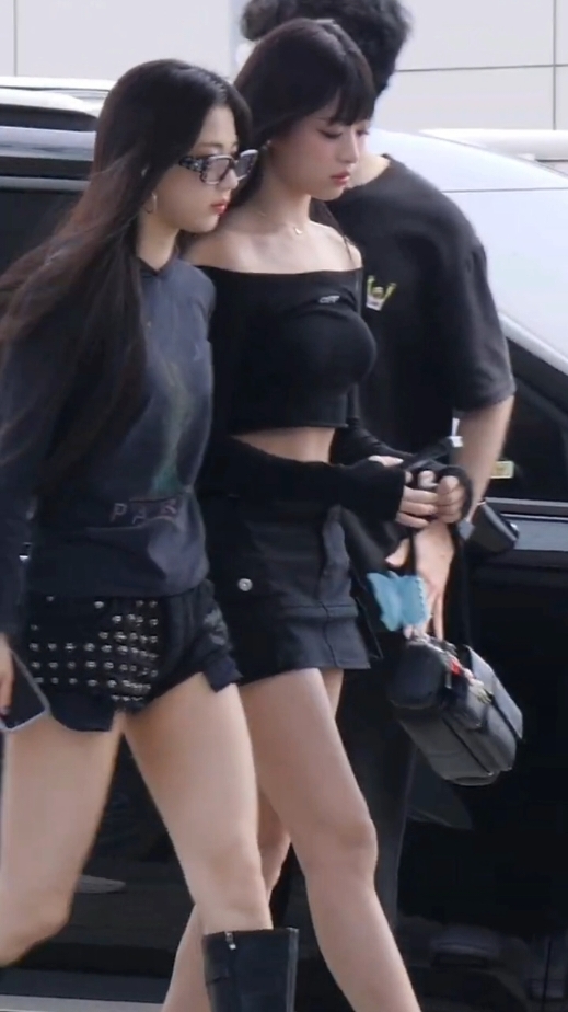 The powerful duo 😎 #Ruka #Ahyeon #Ruyeon 