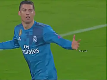 ماهو اجمل هدف شاهدته..؟  🤔 + اقترحو لنا اهداف نصمم عليهم وما رأيكم في التصميم بدون موسيقى  #كرة_القدم_عشق_لا_ينتهي👑💙 #كرة_قدم #كريستيانو_رونالدو #كريستيانو #ريال_مدريد #يوفنتوس #دوري_الابطال #دوري_ابطال_اوروبا #ابداع_المعلقين_العرب #عصام_الشوالي #تيم_كيميتش🇩🇪 #درافن⚜️ #ملخصات #الرياضة_على_التيك_توك #الدوري_الاسباني #الدوري_الانجليزي #الدوري_الايطالي #footballtiktok #viral #اكسبلورexplore 