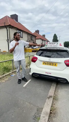 HE PA55ED FIRST TIME! With only 1 minor … like whattttt? 😭 Congratulations to Michael for passing his test today at goodmayes test centre, test taken at 3.02pm, well done mate! Enjoy your pinkyyyyyy!! 😊  #fypage #foryoupage #fyp #drivinginstructor #learntodrive #drivinglessons #pass #drivingtest #ilford #goodmayes #learners #foryou #foryoupage #firsttimepass #ilfordlane 