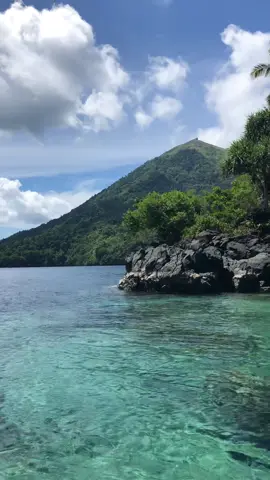 Karaka-Neira-Kalombo, Kep. Banda #pantai #gunung #bandaneira #AndiUni #maluku 