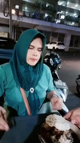 Pecel rawon bokor mas Kapas krampung Sby