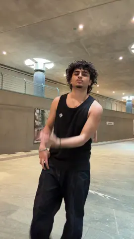 @𝐙𝐀𝐇𝐈𝐃𝐄 ❤️