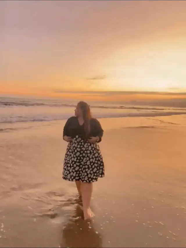 Aku harus jadi perempuan seperti apa agar aku layak di cintai dan di apresiasi layaknya perempuan di luar sana!