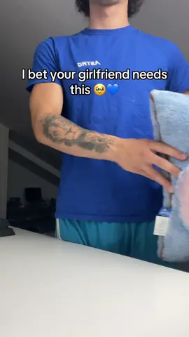 She’ll love it 😭💙 #stitch #stitchlover #fyp #giftideas #giftforher #stitchkindness 