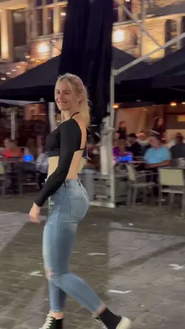 Ya’ll know i love a good walking vid