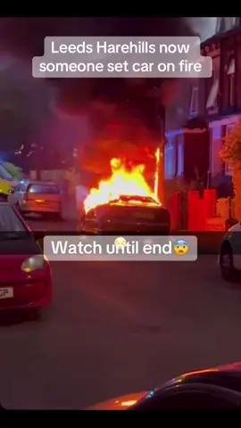 FAKE FIRE NO ONE WAS HARMED!Leeds Harehills now #fyp #foryoupage #pageforyou #fyppppppppppppppppppppppp #pfypシ #viralvideo #blowthisup #blowup #cars #leeds #harehillslane #madness #viral #leedsharehills #harehillsleeds #thehills 
