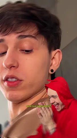 será que ele é? 🤨 #humor #trap 
