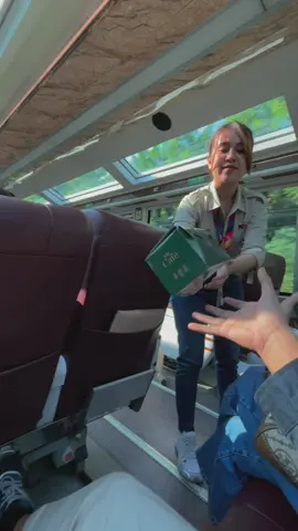 Railfans join this trend joana. Kerja healing, kerja healing, boncos dompet. #railfansindonesia #joana #railfansindonesia #kai #fyp #panoramic #luxury #CapCut 