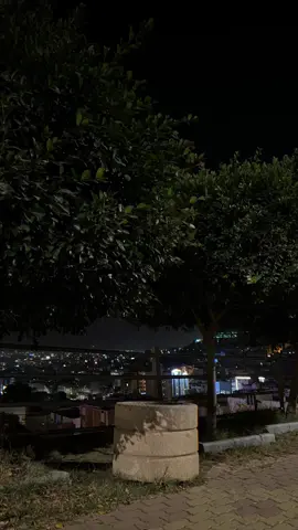 لـ لليل في معروف لا يمكن انساه♦️..  #الليل ، #بوح_القصيد ، #fypシ゚viral ، #قوالب_سمر ، #خط_الحزام_ابها   #CapCut 