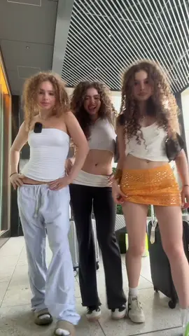 Bad @sundaykalogeras @eliana.kalogeras 