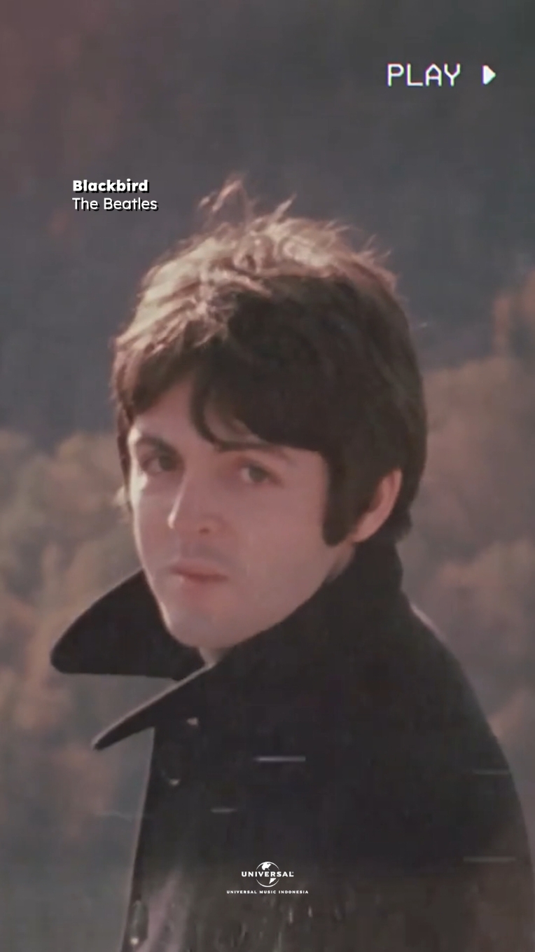 Di umur berapa kalian dengerin lagu ini hayoo? #thebeatles #blackbird #fyp 