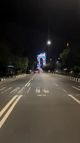 Menikmati malam dan waktu berdua… #beranda #masukberanda #4u #4upage #xyzbca #xybca #f #bundaranbesarpalangkaraya 