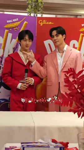 วันนี้มีเมนูพิเศษเชฟนิวจากพระปาแดงงับ🤣🤣🤣 #zeenunew #PockyPartyXZeeNuNew 