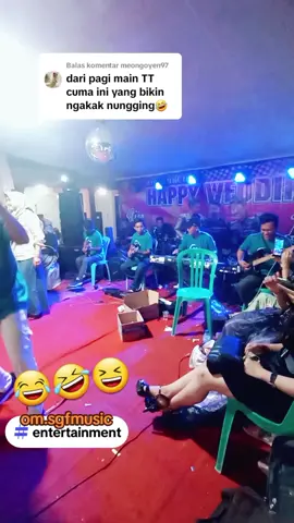 Membalas @meongoyen97 #video #tiktok #live #performance #orkes #jawatimur #music #dangdut #reels #tik_tok #liveforthechallenge #tiktokviral #musica #dangdutkoplo #tiktoktainment #hiburan #videoviral #lucu #ngakak #comedia #humor #komedi #videolucu #lol #wow #omg #gaming #gym #dance #tamborinlucu #fouryou #tiktoker #life #style #Love #story #sad #sadstory #lovestory #storytime #share #Outfit Cowok Berwarna #on #go #viral #fyp #trend #goviral #trending #trendingvideo #virall #masukberanda #beranda #fy #berandatiktok #fypシ #art #audiosparatiktok #artist #viral_video #popular #singing #happy #biduandangdut #biduan #song #fypシ゚viral #top #fun #funny #funnyvideos #fouryoupage #cute #capcut #cat #animals #asmr #viralvideo #greenscreen #greenscreenvideo #movie #anime #onepiece #naruto #viraltiktok #tutorial #kuliner #motivation #tiktokindia #loveyou #thankyou 