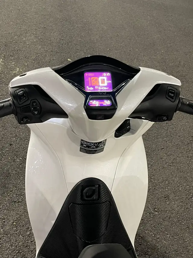 Sh 125i đời mới  - máy móc bao zin 100%( áo keo nguyên con ) - lên cặp đèn led audi nét ✅ - làm nồi chạy nhẹ êm ☎️✅ - bảo hành 6-12 tháng 👌🏻😎 - xe bao không tai nạn , bao không ngập nước ✅ -trả trước 30 triệu nhận xe về ngay (nợ xấu bao đậu 100%) Chỉ cần có cccd đủ 18 tuổi bao đậu 100%  - không gọi thẩm định hồ sơ 2p xong  Quan tâm LH 0904579679☎️✅✅✅ #xeluothuyentrang #sh2024 #shkiengdanang #xuhuongtiktok #toptrending #hotrogop #hotrogop #baonoxau #43danang #xuhuongtiktok #sh2024 #shkiengdanang 