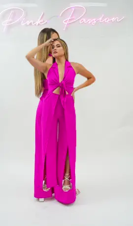 #fashionista #womensfashion #OOTD #elegantstyle #pinkpassion 