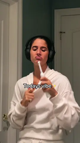 As long as you get up who cares 🥳 . #newme #solodance #vibes #unhinged 