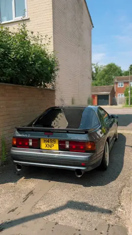 pure 90s #fyp #carsontiktok #jdmcarsoftiktok #rotary #mazdarx7 #fc3s #rx7fc 