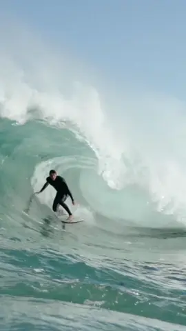 “...you can grow immensely, you can make your dreams come true, you can become healthy, you can become powerful.” Every wave and every rep tell a story. Early mornings in the gym and late nights in the water shape greatness. Every drop of sweat and every ride brings dreams closer to reality. Dive into #LeonardoFioravanti’s #LetsMoveforParis journey as he gears up for his best performance yet. 🔗 Discover more at technogym.com/letsmoveforparis #ChampionsTrainWithTechnogym #HealthyPeopleHealthyPlanet