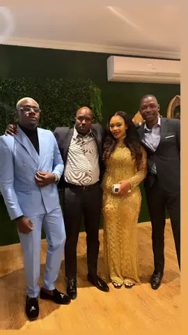 #hillarymakaya #fashion #traveller #model #catwalk #barbie #Lifestyle #skincare #tiktok #zimtiktok 