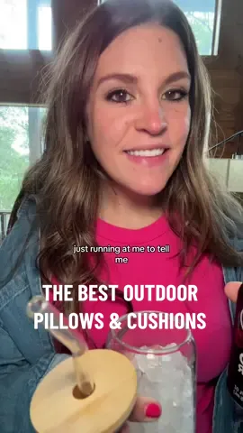 “They are SUNBRELLLAAAAA” - just a psa if you are looking for outdoor cushions ☀️❤️ #patio #outdoordecor 