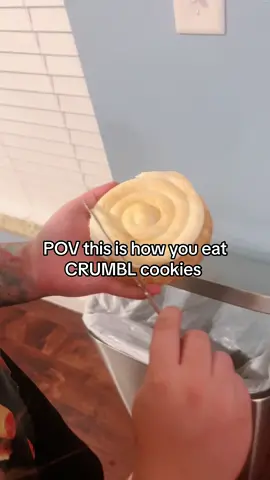 I dont see the hype 🙄 #crumbl #crumblreview #fyp #viral #foodtiktok 