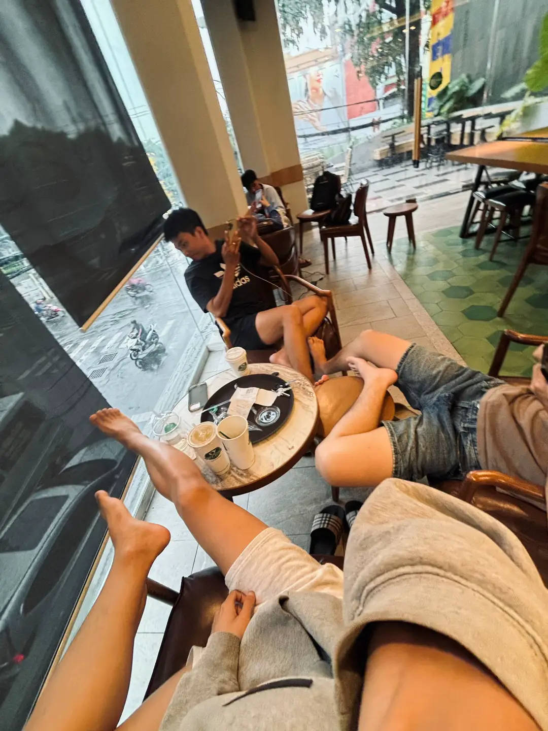 Đôi khi chúng ta cần một khoảng thời gian. Không phải để trốn tránh. Chỉ để ổn định, sắp xếp lại mọi thứ và tìm lại chính mình... #cuocsong 