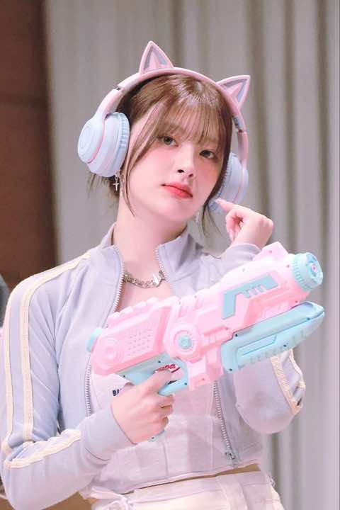 o felix, nayeon, lisa KKKKKKK #fyp #foryou #vaiprofy #kpop #lisa #skz #twice #felix #nayeon #hyolilyy 