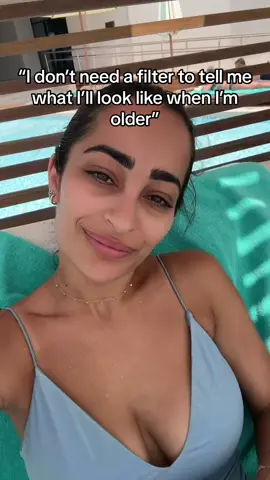 Also its crazy because some people in your life will only know one version of you. #늙음필터 #aged #agedfilter #agedfilterchallenge #agedfiltertiktok #tiktokfilter #tiktokfilterschallenge 