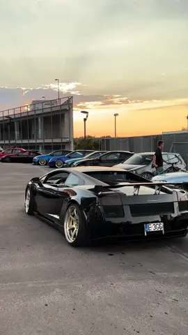 Underrated Lambo 🤷‍♂️ #lamborghini #gallardo #v10 #underrated #xyzbca #wroclaw #carsoftiktok #fyp #foryou #carspotting #trending #viral 