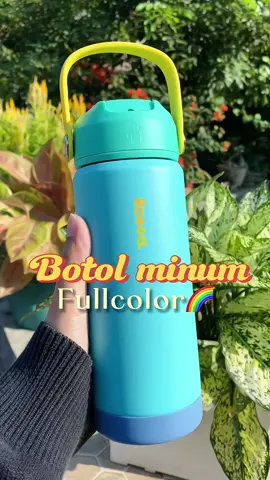 Jangankan bocil, bocah tua juga suka klo tumblernya lucu gini😆 #tumblerlucu #botolminumlucu #botolminumviral #owala 
