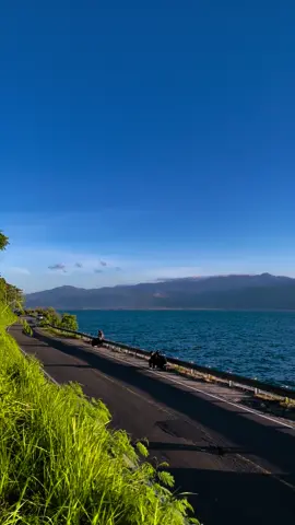 danau singkarak sore ini #singkarak #sumbar #summervibes 