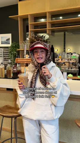 HAPPY FOLK WEEKEND! 🤠 also: HOODIES. ONLINE NOW. link in bio. ❤️