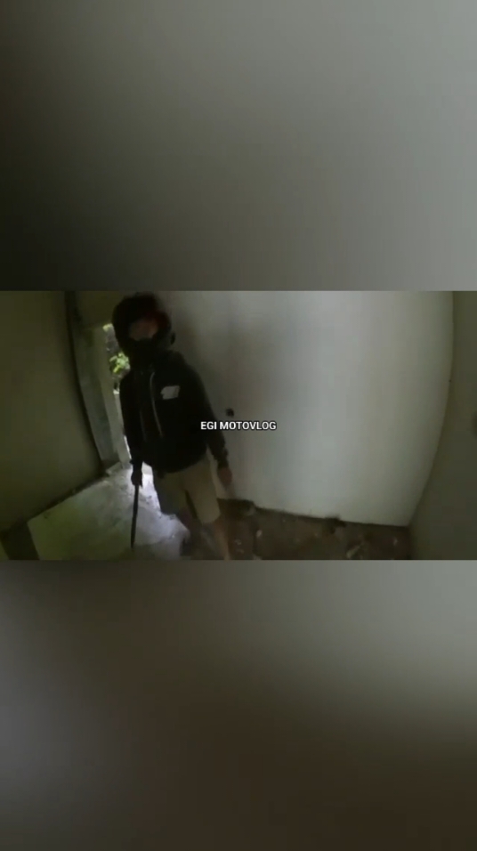 Panik gak karuan !!! tiba-tiba Kuntilanaknya muncul di WC . . . . #viral #fypシ #fyp #tiktok 