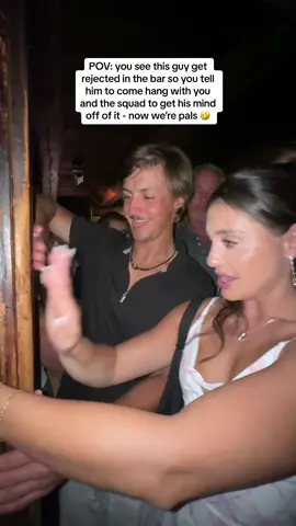 Banging the wall to the music - classic jersey shore behavior brought to the Hamptons🤣 #healing 