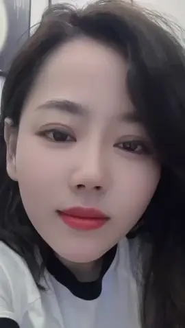 大家好我叫Lina，是一名专业按摩师SPA 地址……Jalan Besar 电话：84673465 WhatsApp84673465 #bodymassage #massage 