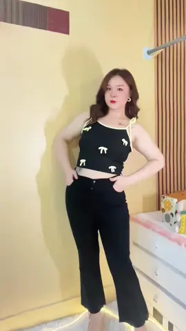 #จัดส่งรวดเร็ว #ยีนส์สาวอวบ #TikTok #บริการดีเยี่ยม 