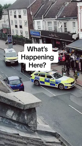 Happened Today 🧐 . . . . . #greenstreet #thursday #traffic #newham #eastshoppingcentre #metropolitan #metropolitanpolice #suspect 