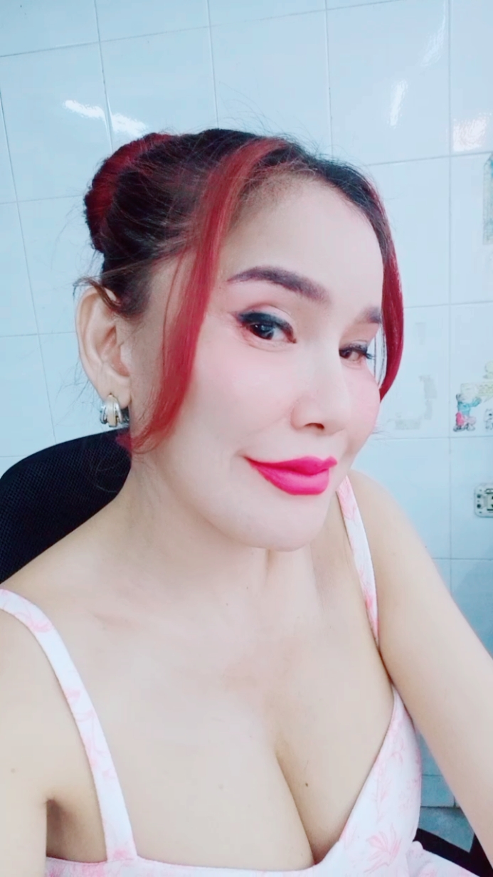 ฉันเป็นแค่อีกคนที่เทอข้องเกี่ยว#ลิลลี่เหงียน#ลิลลี่ #โหนกระแส ช