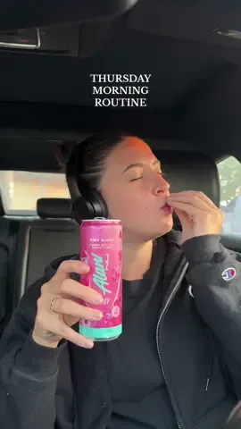 HAPPY THURSDAY LOVERS! 🫶🏻💫💓☁️ plz lmk some fun denver activities for before we move xoxo  #morningroutine #earlymorning #morningvlog #lifestylevlog #healthandwellness #fyp 