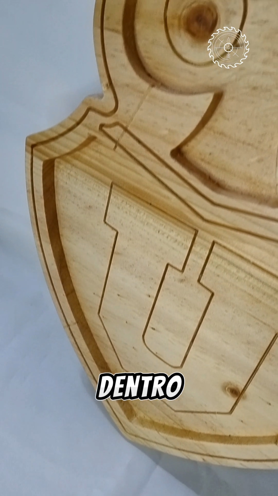 De la cancha a tu cocina ⚽💪🏼 Pide tu diseño personalizado y dale vida a tu hogar ✨ Blu Studio #tablasparapicar #carpintero #emprendimiento #carpinteria #tablas #carpentrylife #maderasymuebles #santiago #foryoupage #fyp #chiletiktok 