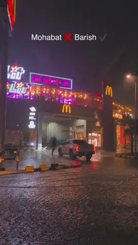 Beautiful rainy night #fypシ #beautifulview #islamabad #nightview #islamabadians #foryoupageofficiall #fyp #4upage #fyppppppppppppppppppppppp 