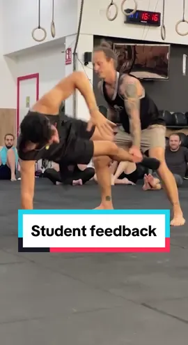 Big shoutout to one of my students Miguel ❤️ His 8 months transformation is incredible! Real feedback from real people. This is what makes me happy ❤️ #bodyweighttraining #fitnessmotivation #functionaltraining #progression #bodytransformation 