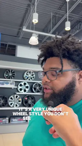 What’s your favorite thing about the Honda’s all electric Prologue? #electriccar #dreamcar #dealership