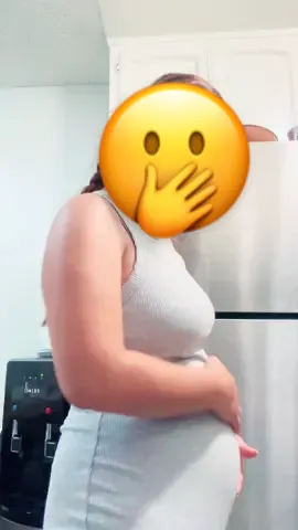 Amigas ayudenme denme sus tips ! Ustedes que hacen para la imflamacion de su vientre! No eh desayunado nada ya estoy imflamada …… #hormonas #vidareal #mujeres #embarazada #colitisnerviosa #colitis #ibs #help #turmeric #anyrecommendations? 